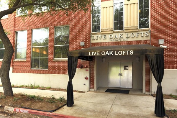Live Oak Lofts